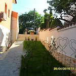 Apartments Val